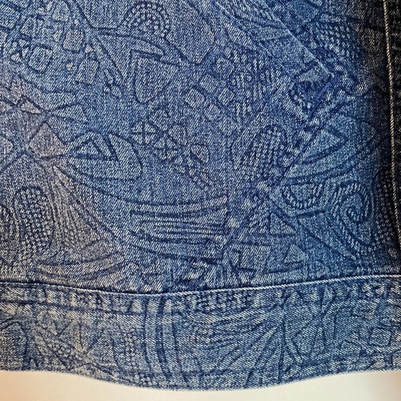 Chicos VTG Jean jacket full zip collared king sleeves button cuffs Medium
C - Picture 9 of 10